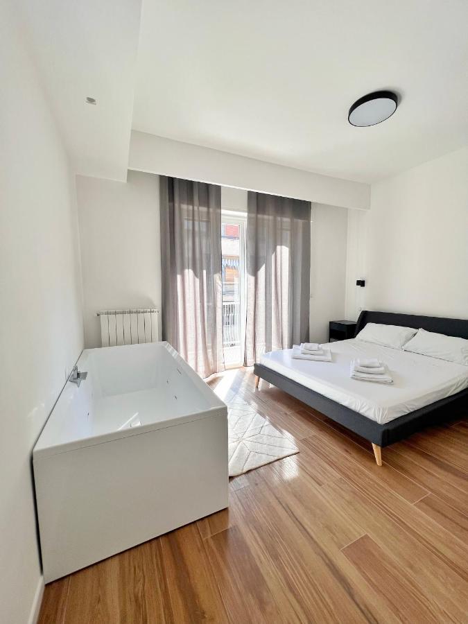 Finella Charming Rooms Bari Exterior foto